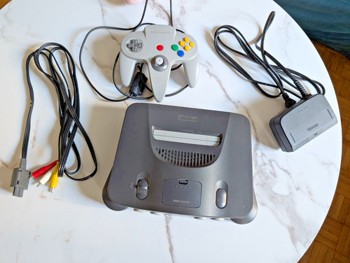 Console nintendo - 64, +