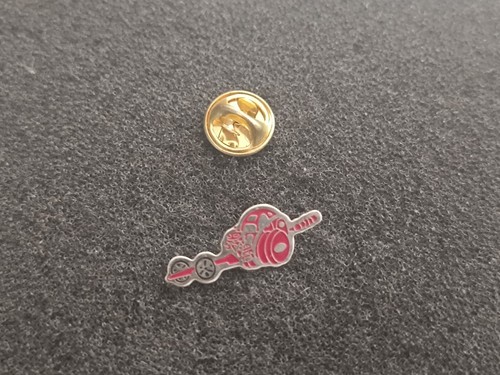 Pin voiture coccinelle - pin's,