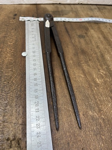 Outil ancien compas compass - outil,