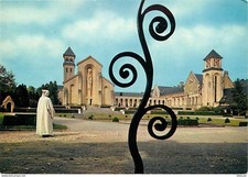 Belgique - Orval - Abbaye Notre Dame d'Orval - La cour d'honneur - Carte Neuve -