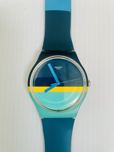 Swatch montre bracelet quartz