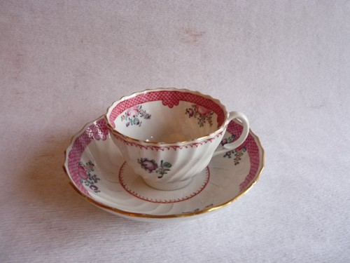 Ancienne tasse porcelaine - ancienne,