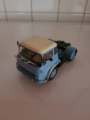 Tracteur bedford camion - bedford,