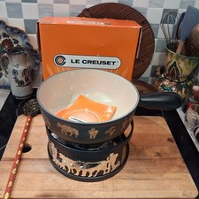 NEUVE- FONDUE DOREE Le Creuset