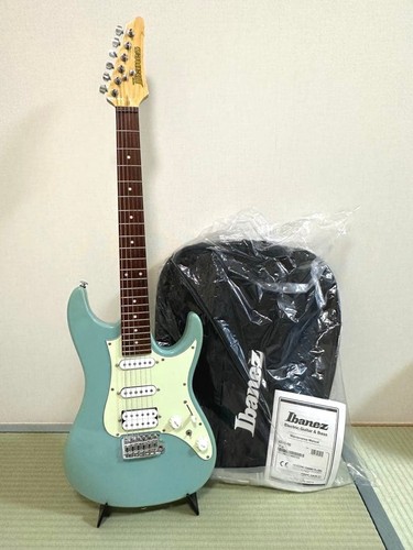 Guitare électrique ibanez - guitare,