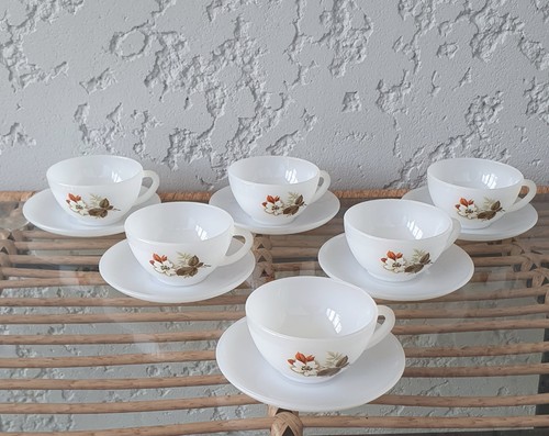 Service six tasses - , à