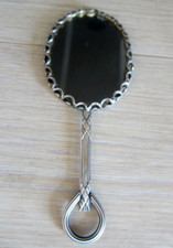 Ancien petit miroir face à main Argent ou métal  Argenté ? deux miroirs mercure