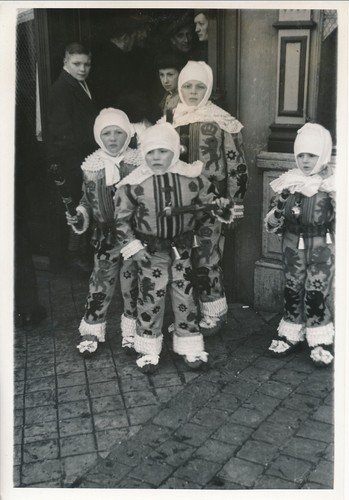 Binche 1950 enfants - 1950, à