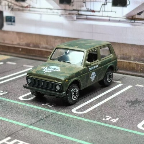 Lada niva 2121 green - lada,