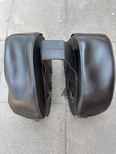 Sacoches moto rigides en cuir