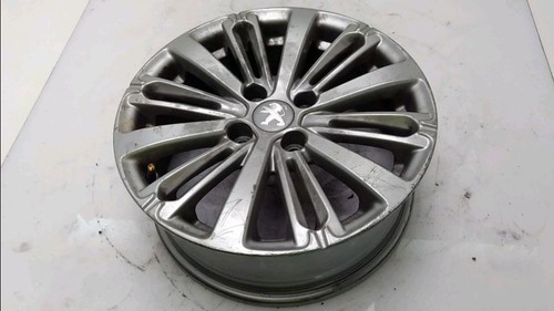 Jante alliage peugeot 208 - ----,