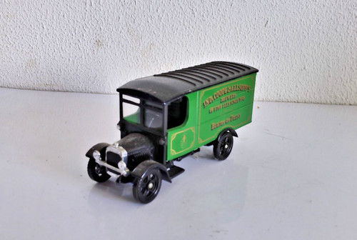 Camion corgi - corgi,