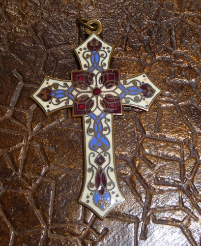 Ancienne croix pendentif