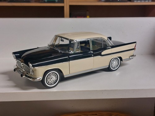 Voiture miniature simca - voiture,