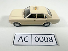 WIKING Ford Granada "Taxi" "Oldtimer" Beige H0 1:87 "SKU AC0008" - Ref.  F003