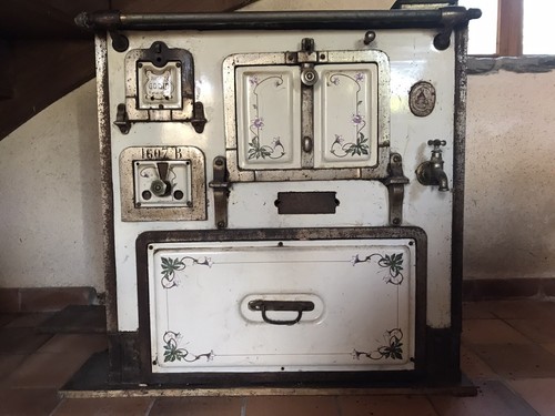 Ancienne cuisinière fonte - en,
