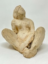 Sculpture woman terracotta