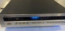 Vintage Silver Face PIONEER TX-D1000 FM/AM Digital Synthesizer Stereo Tuner.