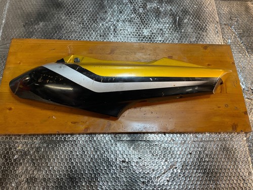 Yamaha fzs 600 - fzs, rj02