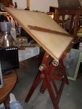 MEUBLE DE METIER ANCIENNE TABLE D'ARCHITECTE toute en bois,  table a dessin