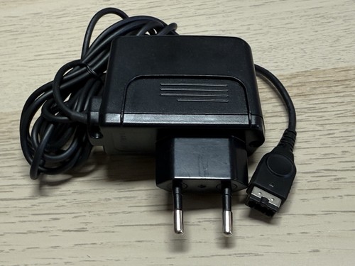 Chargeur officiel nintendo - chargeur,