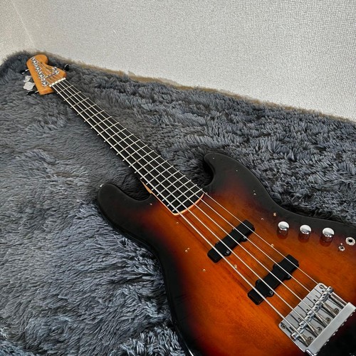 Rare instrument basse - rare, de