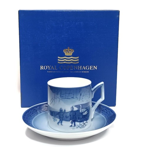 Soucoupe oreilles royal - à,