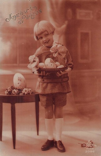 Sepia paques petite - paques, fille