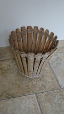 TRIPOD COVER POT BASKET BAMBOO RATTAN WICKER GARDENER