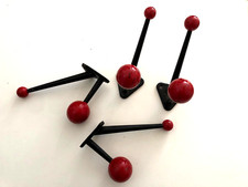 1 Superbe patère boules rouge  années 50's  porte manteaux vintage (3 dispo)