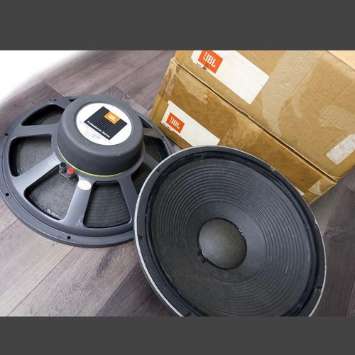 Paire enceintes jbl 2231a - d'enceintes,
