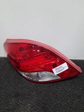 Feu arriere principal gauche