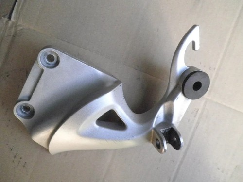 Platine arriere gauche gsxr - arriere,