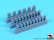 Black Dog 1/72 Assorted