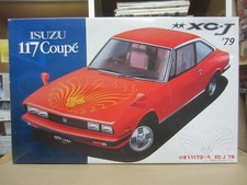 Fujimi  1/24 : 1979 Isuzu 117 coupé