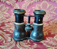 PETITE PAIRE DE JUMELLES