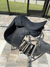 Wintec Pro Dressage Black Saddle 17.5"