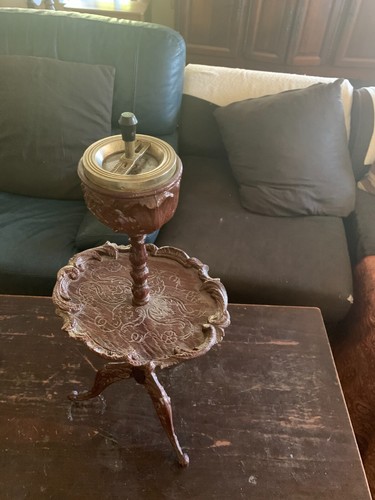 Cendrier bois sculpté - sculpté, avec