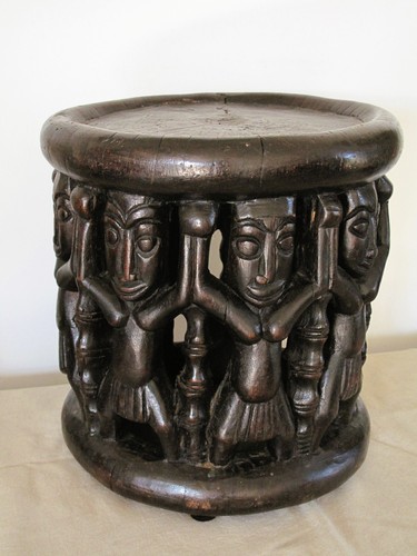 Ancien tabouret africain