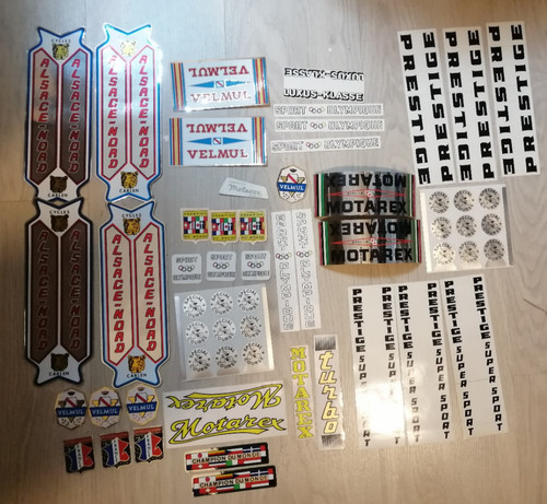 Beau lot autocollants - d, 'autocollants