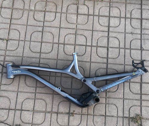 Commencal supreme frame - v4.1,