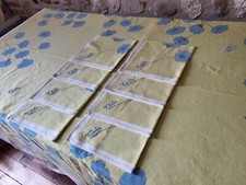 N10/ Service de table brodé