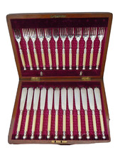 Couverts à poisson métal