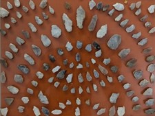 Lot of Prehistoric Tools - 100 Microchisels - Mesolithic And Neolithic -...