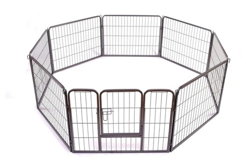 Parc chiots enclos pour - a,