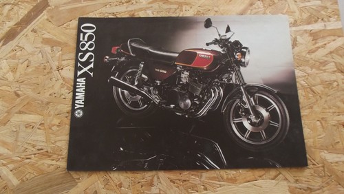 Catalogue brochure motos - catalogue,