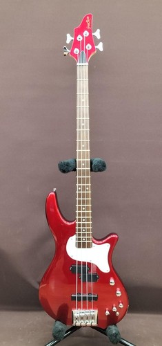 Guitare basse électrique