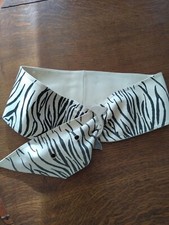Très Large Ceinture en Cuir (