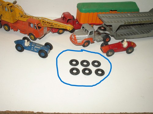 D05 dinky pneus - 6,