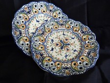 PAIRE D'ASSIETTES AJOUREES  DECORS MAIN VIEUX ROUEN 